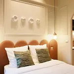 Desnouettes Suite - Duke Housing