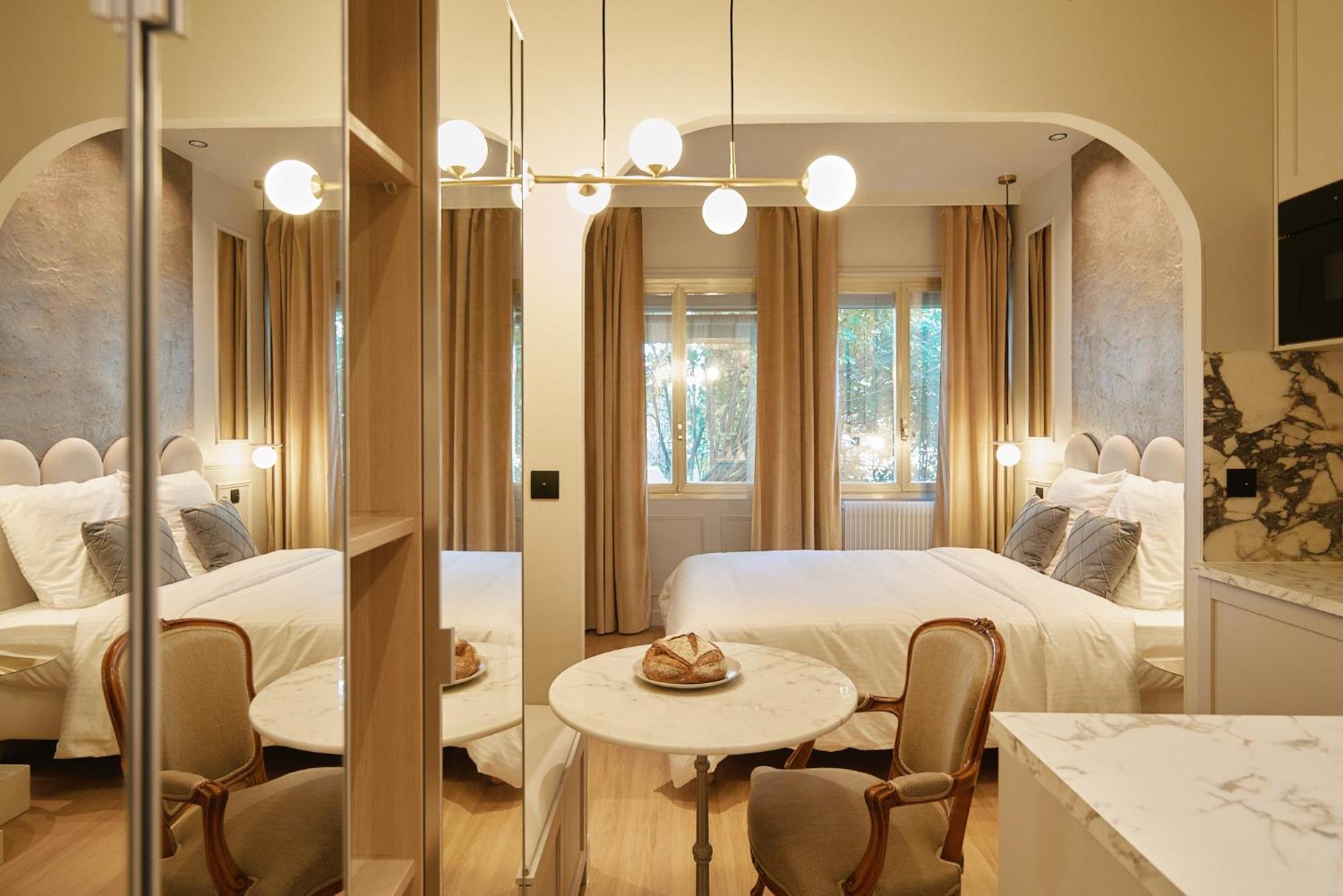 Desnouettes - Duke Housing *